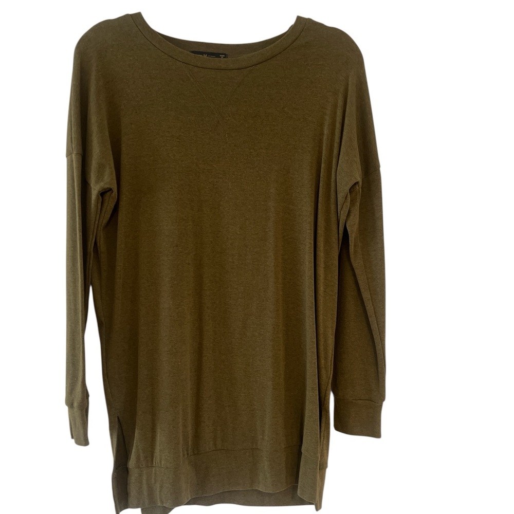 Women’s Olive Green Long Sleeve Top Size Large EUC